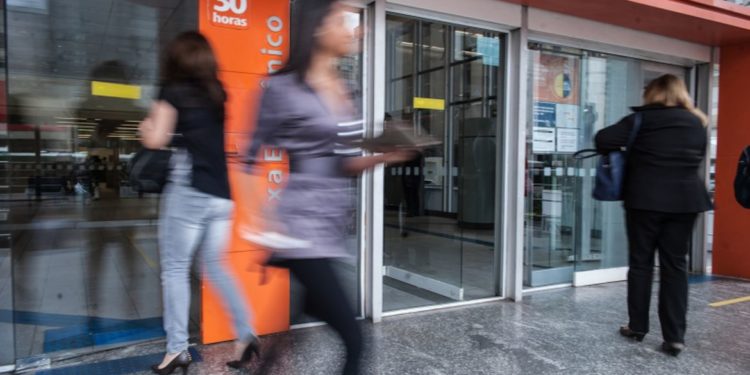 Inadimplência no Brasil: dívidas atinge mais de 62 milhões de brasileiros