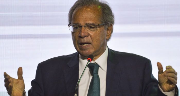 Paulo Guedes diz que Brasil vai crescer até 4% em 2023