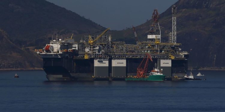 Cotação do petróleo: Estado do Rio precisa do barril do petróleo em alta