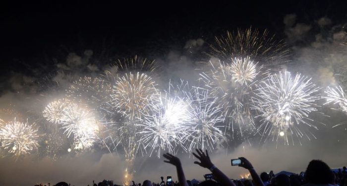 Cabo Frio-RJ: Entenda a lei que proíbe queima de fogos na cidade da Região dos Lagos