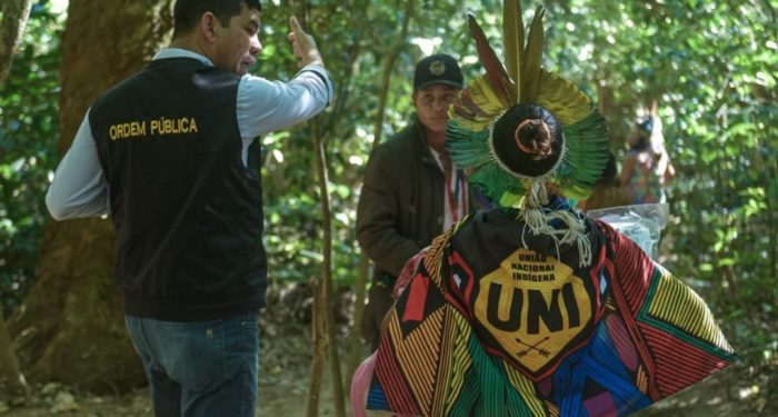 Índios em Mangaratiba: Ocupação de reserva ambiental