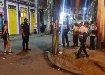 Violência na Lapa, no RJ: Morte de rapaz gera protesto