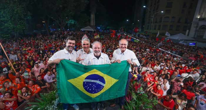 PT do Rio vota pelo fim da aliança com o PSB no Estado