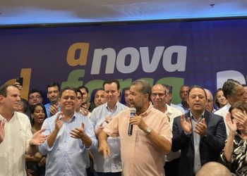 Felipe Santa Cruz: Ex-presidente da OAB desiste de candidatura no RJ