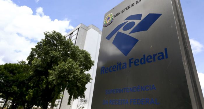 Receita Federal: alerta sobre golpes regularização de CPFs