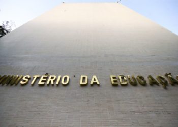 Bolsa Permanência: governo autoriza pagamento