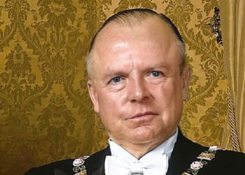 Monarquista: como fica o movimento após a morte de Dom Luiz de Orleans e Bragança