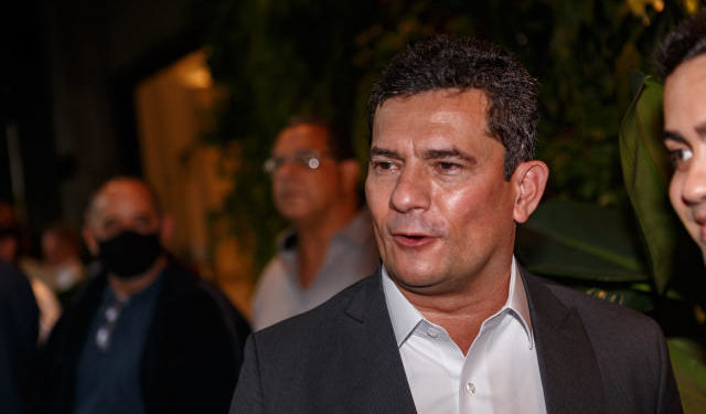 Polícia na casa de Sérgio Moro: Ex-juiz alvo de busca e apreensão no Paraná