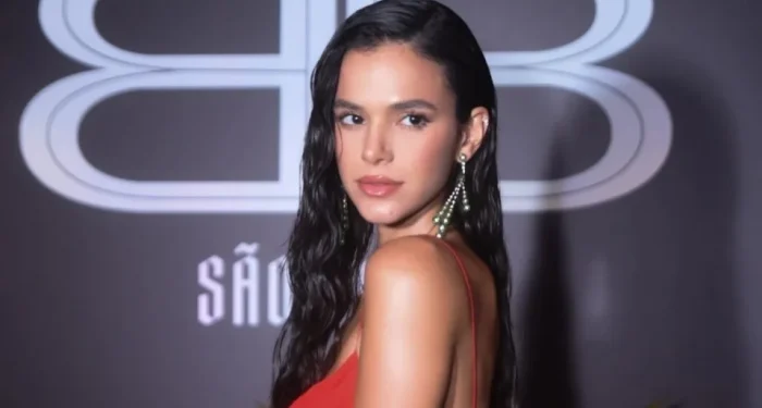 Bruna Marquezine: venda de mansão para Michel Teló