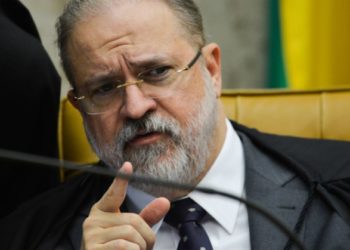 Augusto Aras: ação contra resolução do TSE no STF