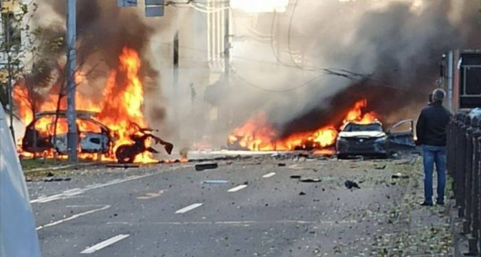 Explosões na Ucrânia: Resposta da Rússia ao terrorismo na ponte da Crimeia
