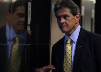 Roberto Jefferson: tiros disparados contra agentes da Polícia Federal