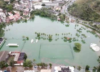 Arraial do Cabo-RJ: a cidade rica é uma tragédia administrativa.