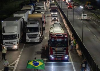 STF manda desbloquear rodovias