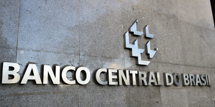 Banco Central: relatório do déficit das contas públicas no último ano do governo Bolsonaro.