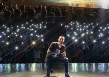 Nil Agra: conheça o novo espetáculo do humorista com estreia no Teatro Claro, no Rio de Janeiro.