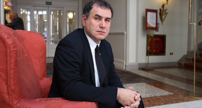 Economista Nouriel Roubini: novos alertas do doutor catástrofe sobre crise global.
