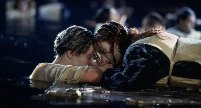 Filme Titanic: Cena final com a morte de DiCaprio explica por estudo forense.