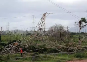 Atos terroristas: extremistas bolsonaristas agora estariam atacando as torres de energia.