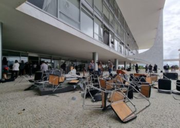 Ato bolsonarista em Brasília: servidor da Prefeitura do Rio teria organizado caravana e recebido dinheiro por PIX.