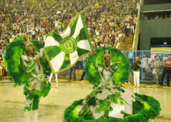 Ensaios Marquês de Sapucaí: entrada franca, com o publico podendo levar comida e bebida.