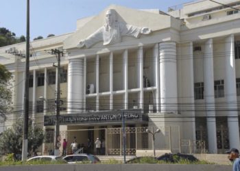 Hospital da UFF-RJ: pesquisa sobre doenças pós-covid-19 e tratamento.