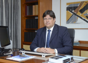 Procurador-Geral de Justiça do Rio, Luciano Mattos: promotor será mantido no cargo.