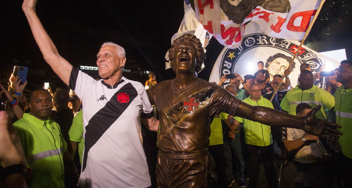 Morte de Roberto Dinamite: Vasco da Gama de luto pela morte do maior ídolo do clube.