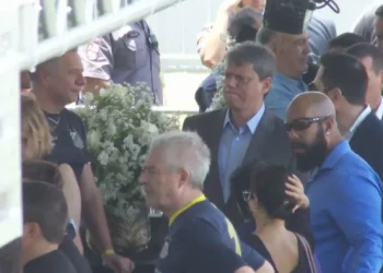 Velório de Pelé: corpo do jogador velado no estádio do Santos, em SP.