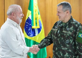 General Tomás Miguel Ribeiro Paiva: o novo comandante do Exército nomeado por Lula.