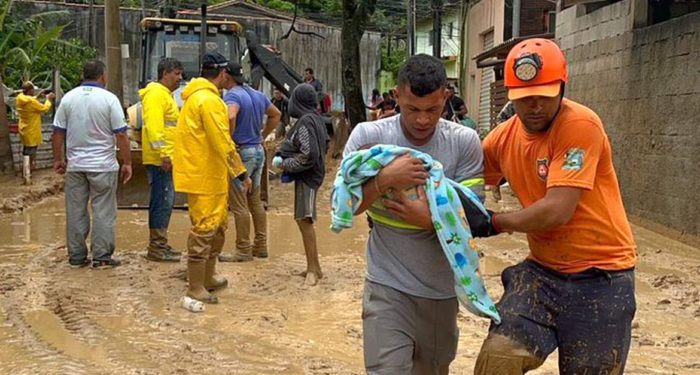 Chuvas no litoral norte de São Paulo: Visita de Lula e efeitos da tempestade.