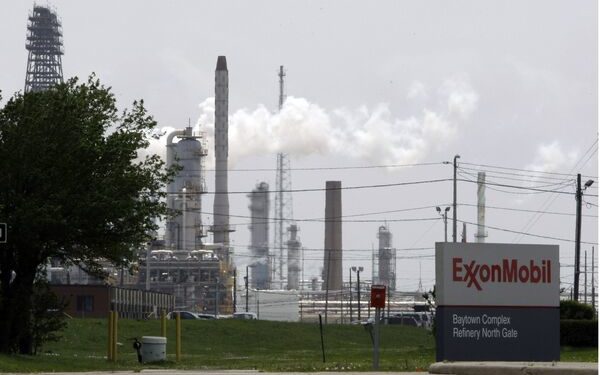 Gigantes produtoras de petróleo e gás contabilizaram lucros recordes em 2022.