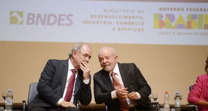 O que Lula disse na posse de Aloizio Mercadante no BNDES.