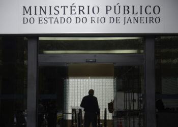 Fraude na saúde de Silva Jardim: entenda o que motivou afastamento de dois secretários por ordem da justiça