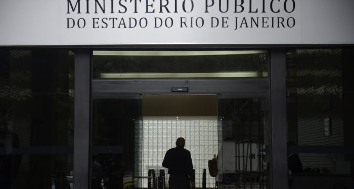 Fraude na saúde de Silva Jardim: entenda o que motivou afastamento de dois secretários por ordem da justiça