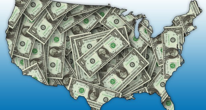Dólar: entenda os fatores que provocam a desvalorização da moeda norte-americana.