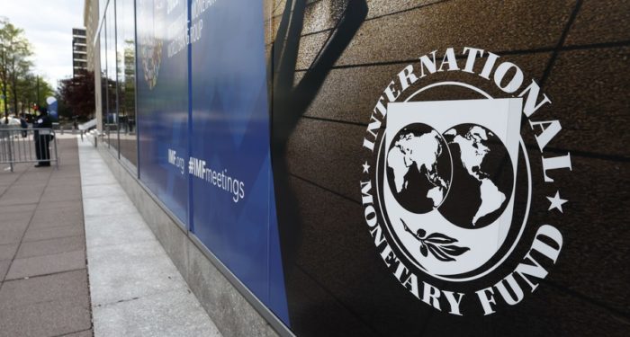 FMI: o relatório que aponta riscos de fragmentação no comércio global.