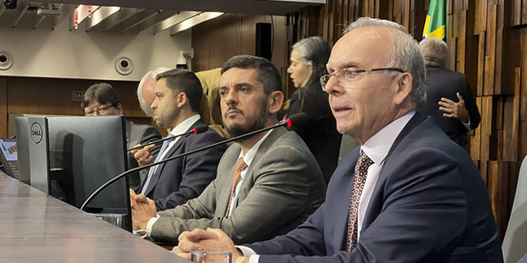 Presidente da Alerj, Rodrigo Bacellar, como governador interino do Estado do Rio.
