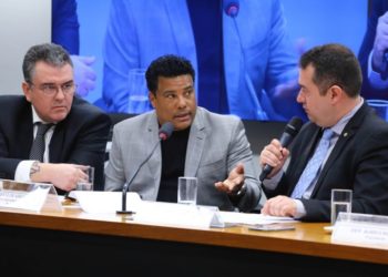 CPI das Pirâmides Financeiras: as possíveis ligações de Ronaldinho Gaúcho com fraudes no mercado de investimentos