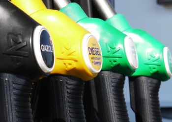 Cotação do petróleo: preço no segundo semestre de 2023 e projeção para 2024.