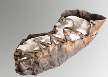 Arqueologia: a descoberta de um sapato de criança de 2 mil anos, do século 2 a.C