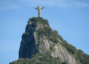 Cristo Redentor: monumento completa 90 anos com festa.