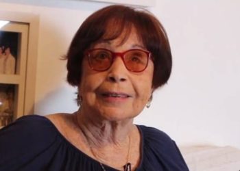 A morte de Cyva, do Quarteto em CY, aos 85 anos.