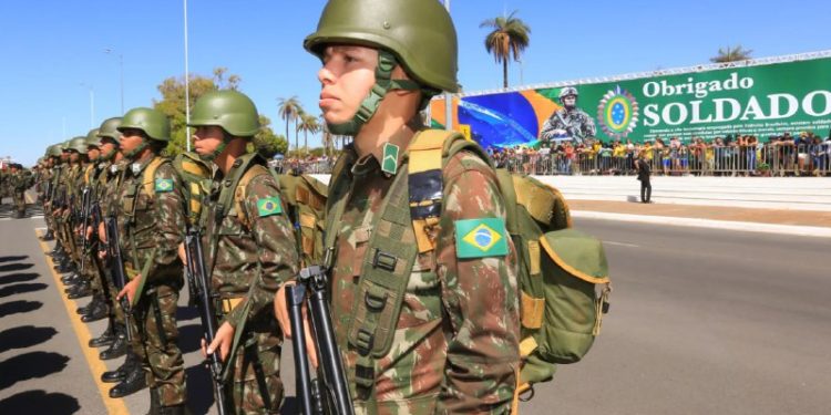 Sumiço de metralhadoras no Exército: o que está sendo feito para recuperar as armas do quartel de Barueri-SP