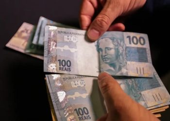 13º salário: prazo para pagar o abono salarial de 2023.
