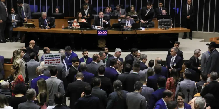 LDO 2024: Lula sanciona lei com vetos.