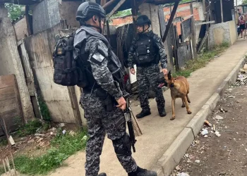 Cidade de Deus: comunidade sob ocupação da Polícia Militar do Rio de Janeiro por 24 horas.