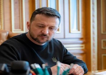 Kiev exige cessar-fogo antes de qualquer votação presidencial.