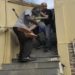 MPRJ resgata idosos de abrigo clandestino em Nova Iguaçu, RJ; dono é preso em flagrante