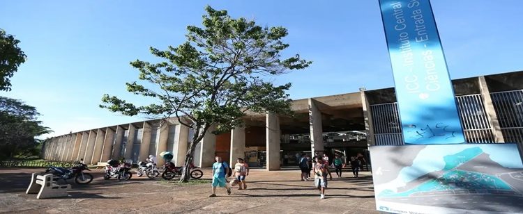 Professores de pelo menos 25 universidades decidiram pelo fim da greve